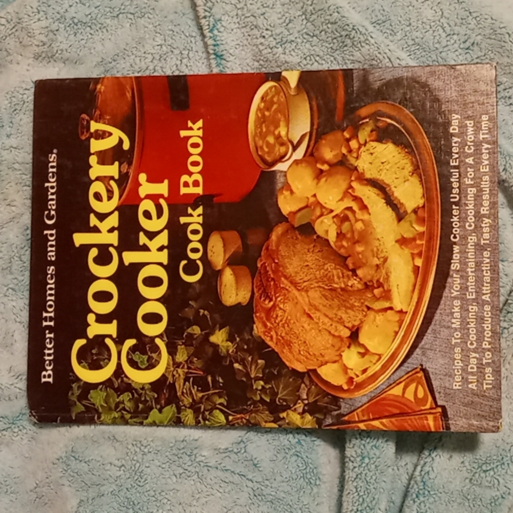 Better Homes & Gardens Crockery Cooker Cookbook *vintage*